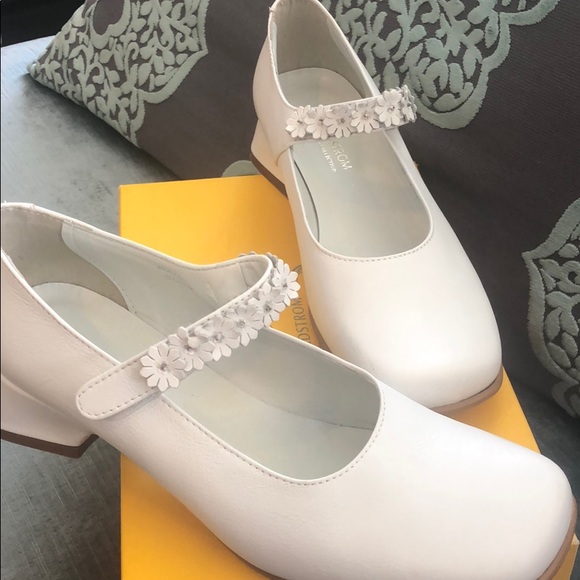 young girls dress shoes